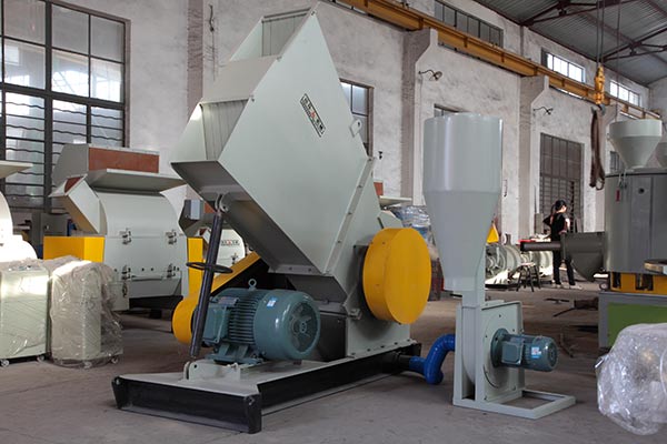 久激情内射婷内射蜜桃粉碎机